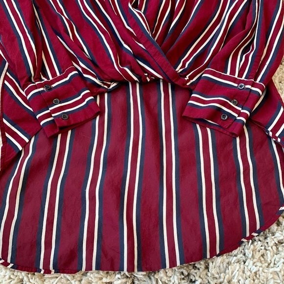 Zara Trafaluc burgundy blouse  Striped Long Sleeve Wrap Hi/Lo top size XS - Picture 9 of 10